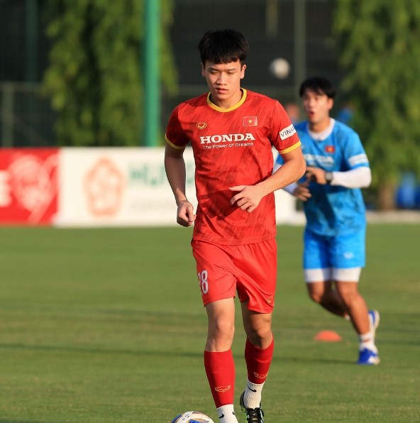 nong-dt-viet-nam-nhan-them-tin-buon-hoang-duc-lai-bi-hlv-troussier-cho-ngoi-ngoai