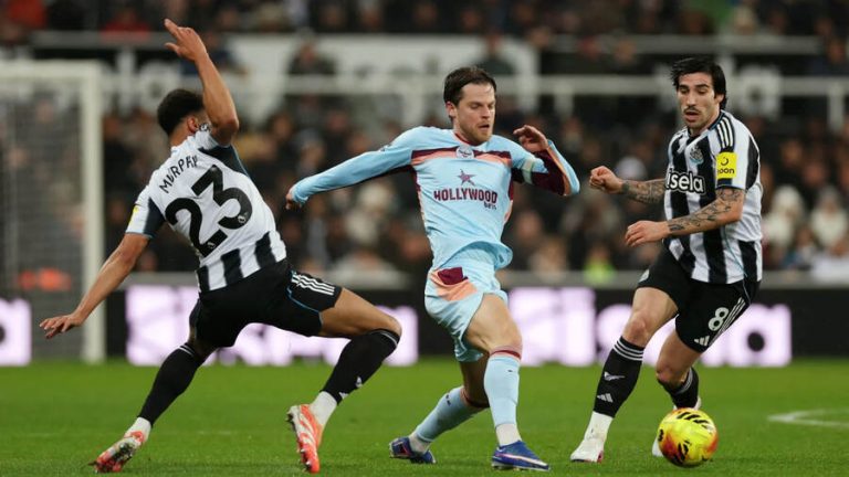 Newcastle United vs Brentford (00:30 – 08/02) | Xem lại trận đấu