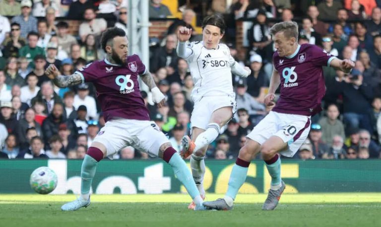 Fulham vs Burnley (22:00 – 21/03) | Xem lại trận đấu