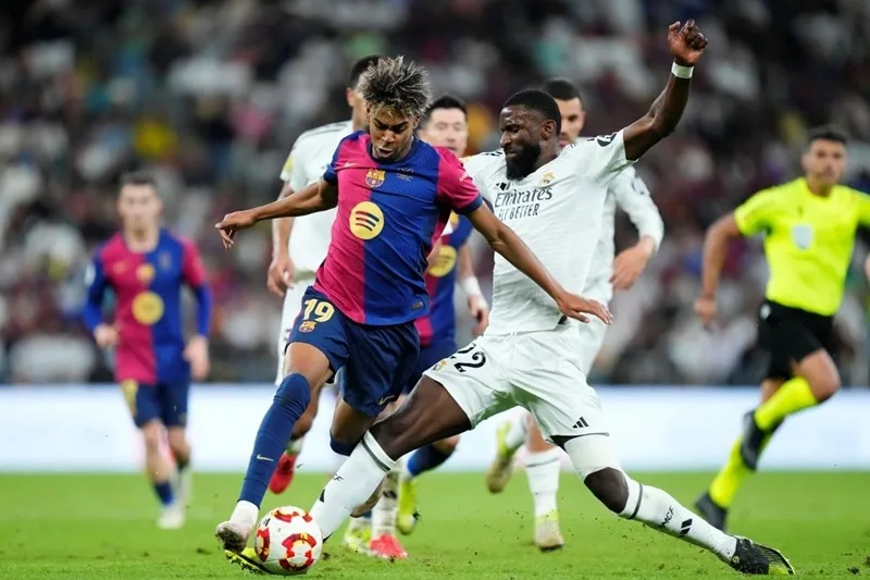 Real Madrid vs Barcelona: Cuộc Đọ Sức Kinh Điển Của Bóng Đá Thế Giới